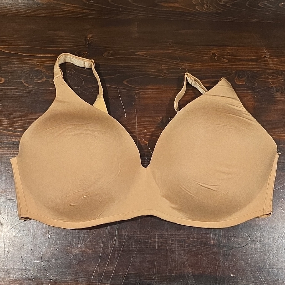 Soma Vanishing 360 Wireless Bra - Nude Beige - Size 40D